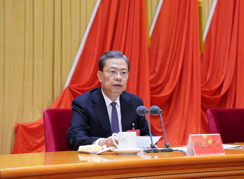 1月22日，中國共產(chǎn)黨第十九屆中央紀律檢查委員會(huì )第五次全體會(huì )議在北京開(kāi)幕。中共中央政治局常委、中央紀律檢查委員會(huì )書(shū)記趙樂(lè )際代表中央紀律檢查委員會(huì )常務(wù)委員會(huì )作題為《推動(dòng)新時(shí)代紀檢監察工作高質(zhì)量發(fā)展，以?xún)?yōu)異成績(jì)慶祝中國共產(chǎn)黨成立100周年》的工作報告。新華社記者 張領(lǐng) 攝