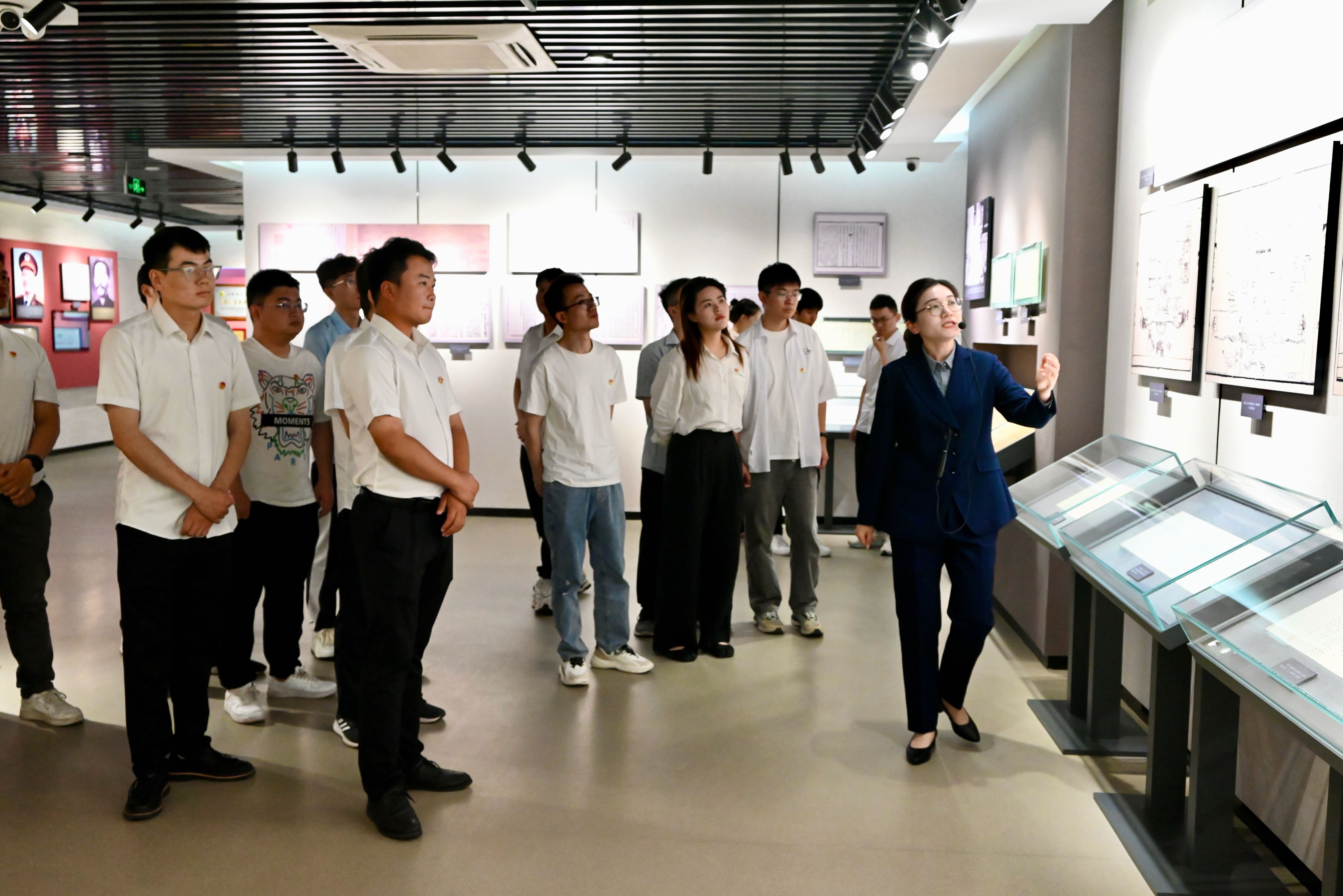 bfe868588193379251317217dc3e48b.jpg bfe868588193379251317217dc3e48b.jpg